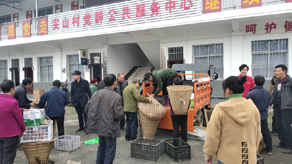 2019112215571705.jpg 帮扶工作履职照片IMG_20191119_112626.jpg